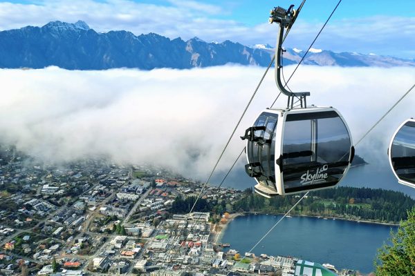 New Zealand Honeymoon Tour Package